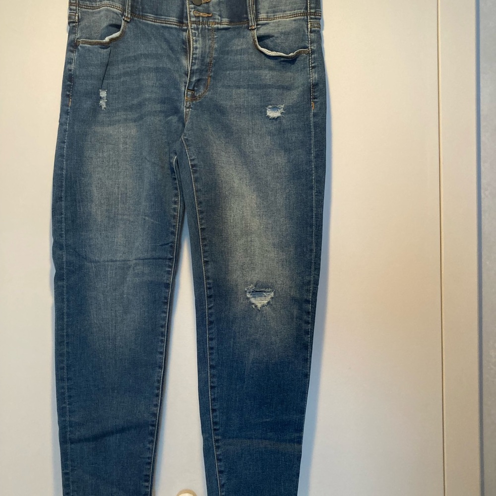 Apt 9 Ankle Mid Rise Jeans
